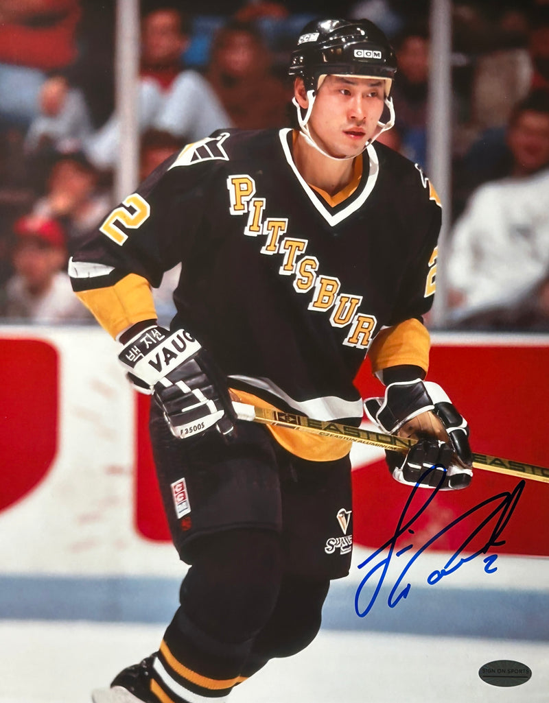 Jim Paek Signed 8x10 Photo