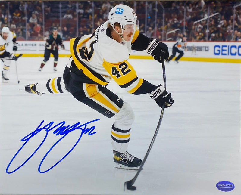 Kasperi Kapanen Signed Pittsburgh Penguins 8x10 Photo
